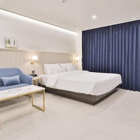 Hotel Palace Кёнджу Экстерьер фото